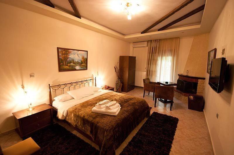 Nostos Hotel Káto Loutrákion Quarto foto