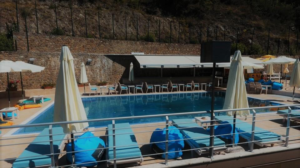 Nostos Hotel Káto Loutrákion Exterior foto